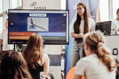 Kahoot-kvízjáték az NMHH standján