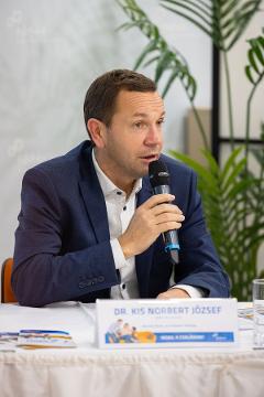 nmhhmobilacsaladom2.jpg