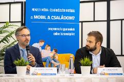 nmhhmobilacsaladom4.jpg