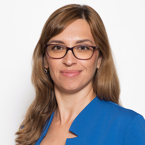 Dr. Pogácsás Anett