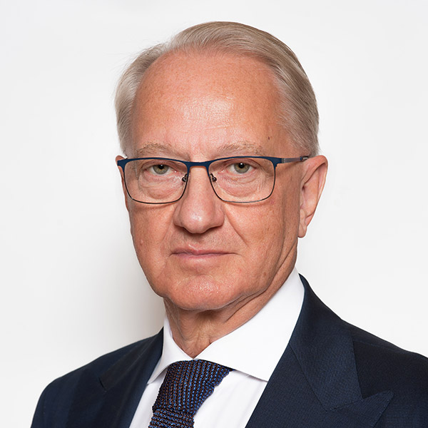 Dr. Trinn Gábor