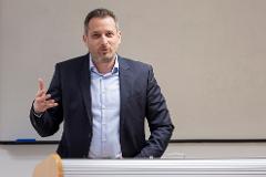 Dr. Török Bernát, a Nemzeti Közszolgálati Egyetem Eötvös József Kutatóközpont igazgatója